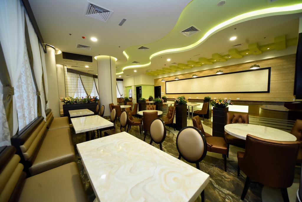 阿吉曼阿兰公寓式酒店 外观 照片